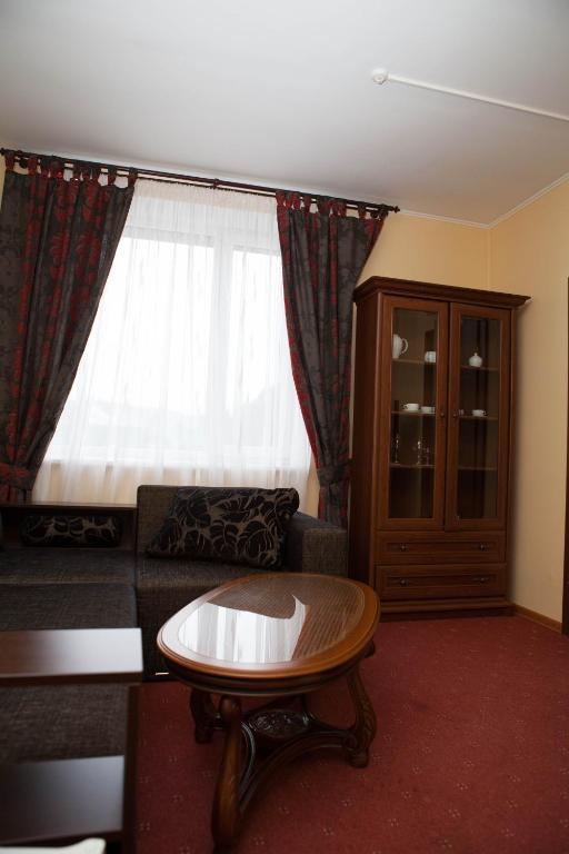 Ялинка Готель Vyshkiv Room photo